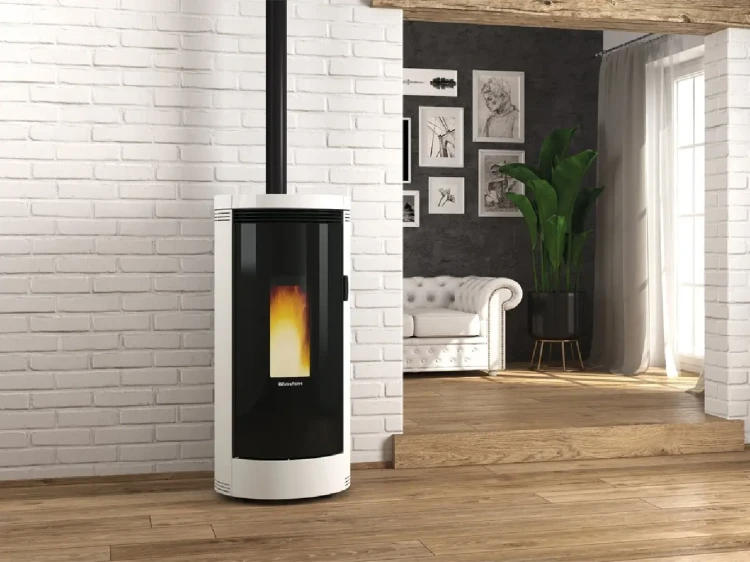 piec-kominkowy-na-pellet-la-nordica-debby (1).webp
