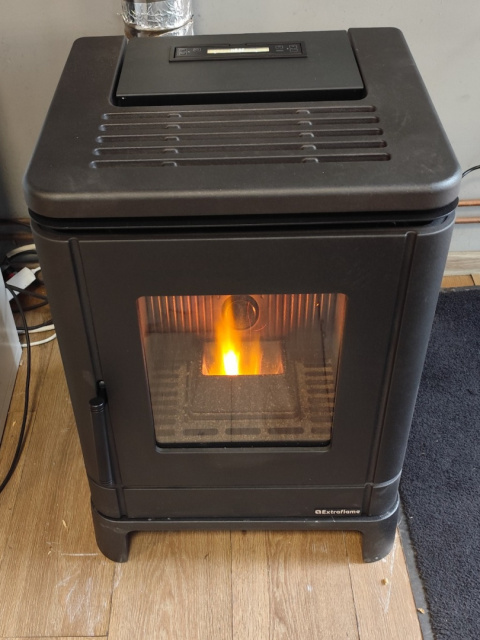 Piecyk, kominek na pellet pelet Extraflame Peggy 5kW Piecyk, kominek na pellet pelet Extraflame Peggy 5kW