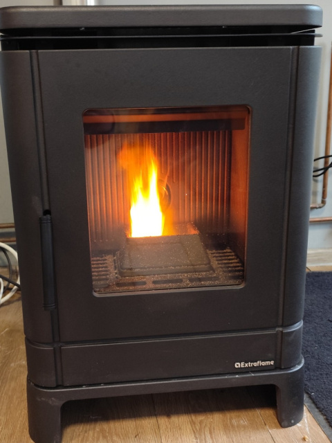 Piecyk, kominek na pellet pelet Extraflame Peggy 5kW Piecyk, kominek na pellet pelet Extraflame Peggy 5kW