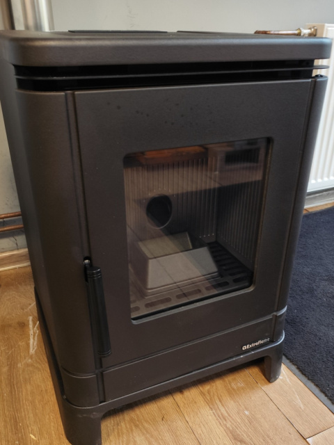 Piecyk, kominek na pellet pelet Extraflame Peggy 5kW Piecyk, kominek na pellet pelet Extraflame Peggy 5kW