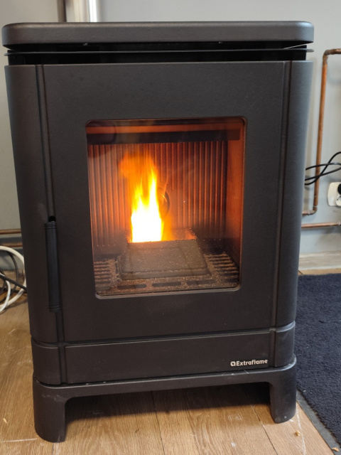 Piecyk, kominek na pellet pelet Extraflame Peggy 5kW Piecyk, kominek na pellet pelet Extraflame Peggy 5kW