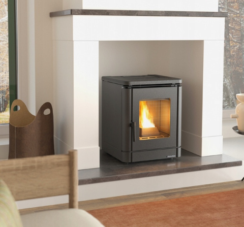 Piecyk, kominek na pellet pelet Extraflame Peggy 5kW Piecyk, kominek na pellet pelet Extraflame Peggy 5kW